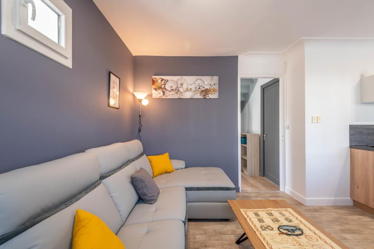 Ideally Located Furnished Townhouse With 3 Bedrooms Parking & Garden Annecy Zewnętrze zdjęcie