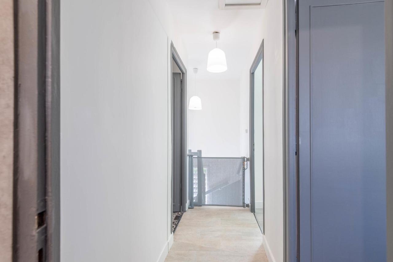 Ideally Located Furnished Townhouse With 3 Bedrooms Parking & Garden Annecy Zewnętrze zdjęcie